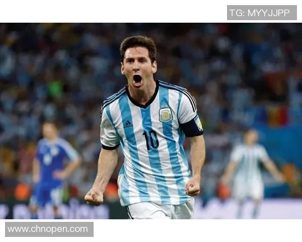 六月份出生的足球巨星们：从梅西到内马尔的星辉历程与成就解析